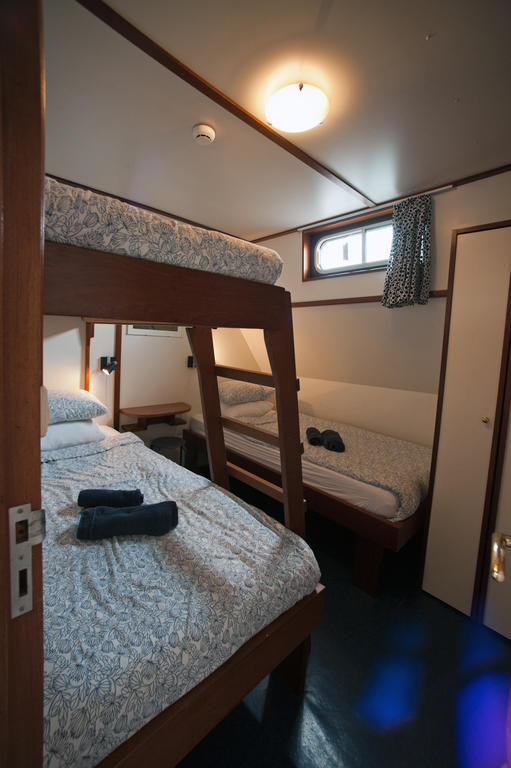 Hotelboot Sarah Amsterdam Chambre photo