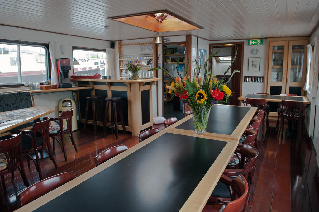 Hotelboot Sarah Amsterdam Extérieur photo
