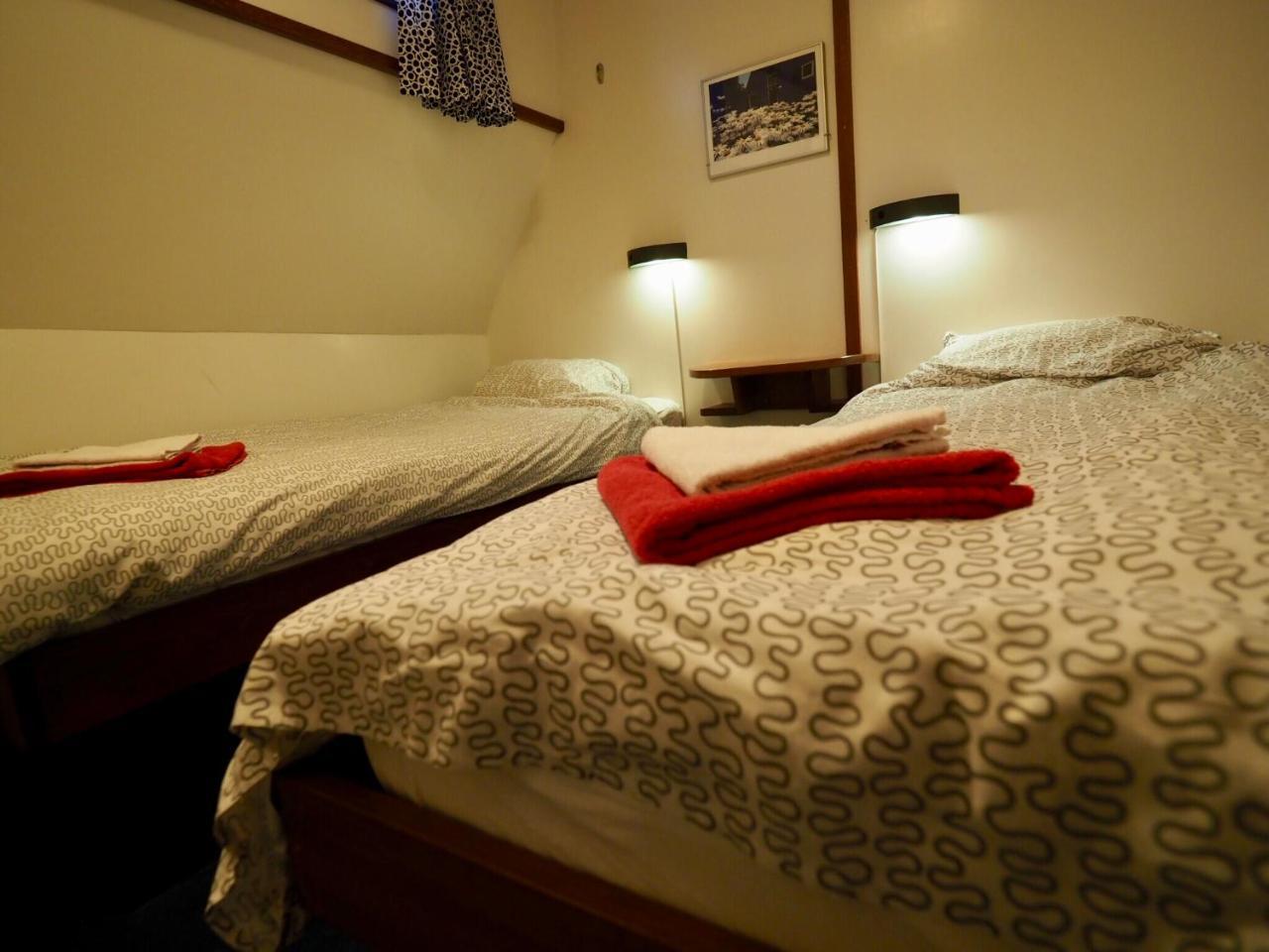 Hotelboot Sarah Amsterdam Extérieur photo